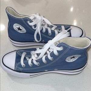 Converse kids Blue High-Top Sneakers - fits a woman size 6-6.5